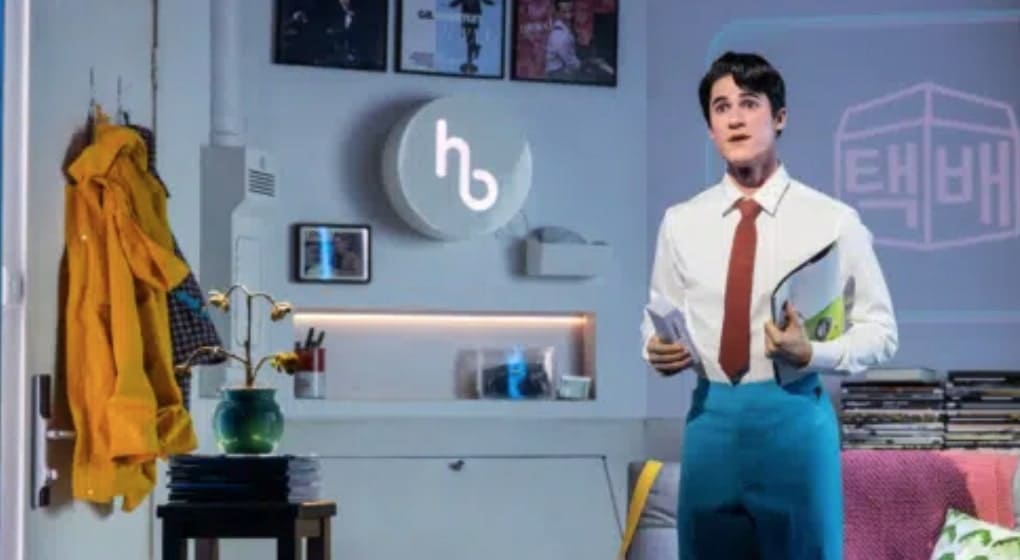 뮤지컬 어쩌면 해피엔딩 브로드웨이 공연중 한 장면_5