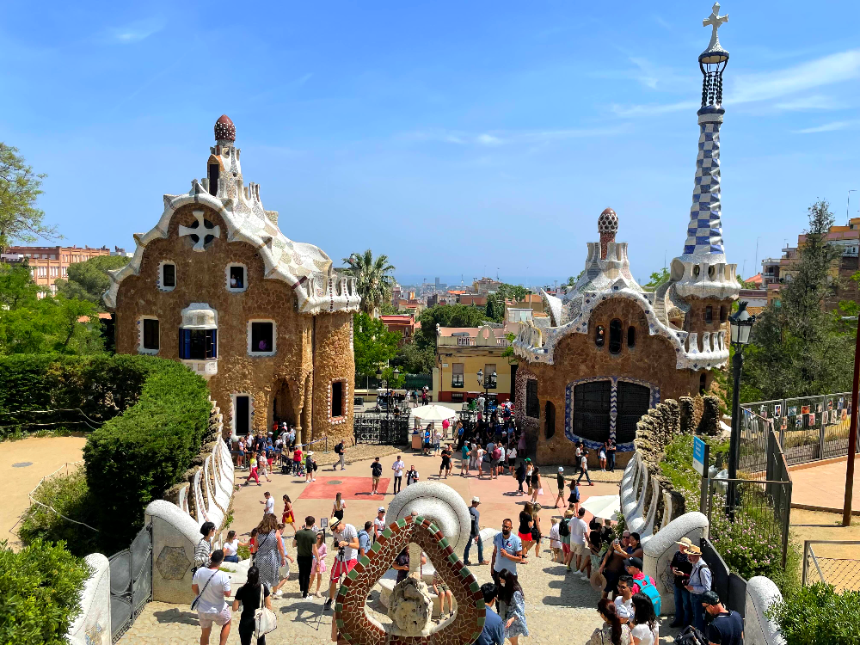 구엘 공원-수위실(Laie Parc Güell), 관리실(Casa del Guarda)