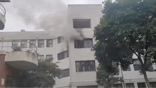 경기고 동아리실 화재 발생