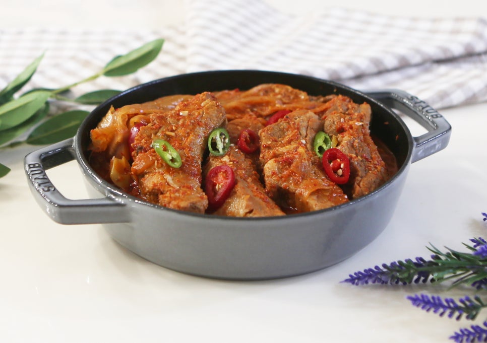 등갈비 김치찜