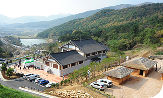 2023년 벚꽃축제 경남 진해군항제 지역축제 정보_벚꽃개화시기, 벚꽃 만개시기, 벚꽃군락지, 여의도 윤중로, 이월드 블라썸 피크닉.