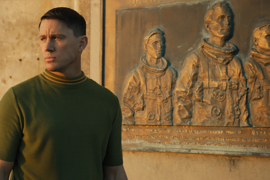 NASA 로켓 발사 책임자 콜 데이비스(채닝 테이텀)