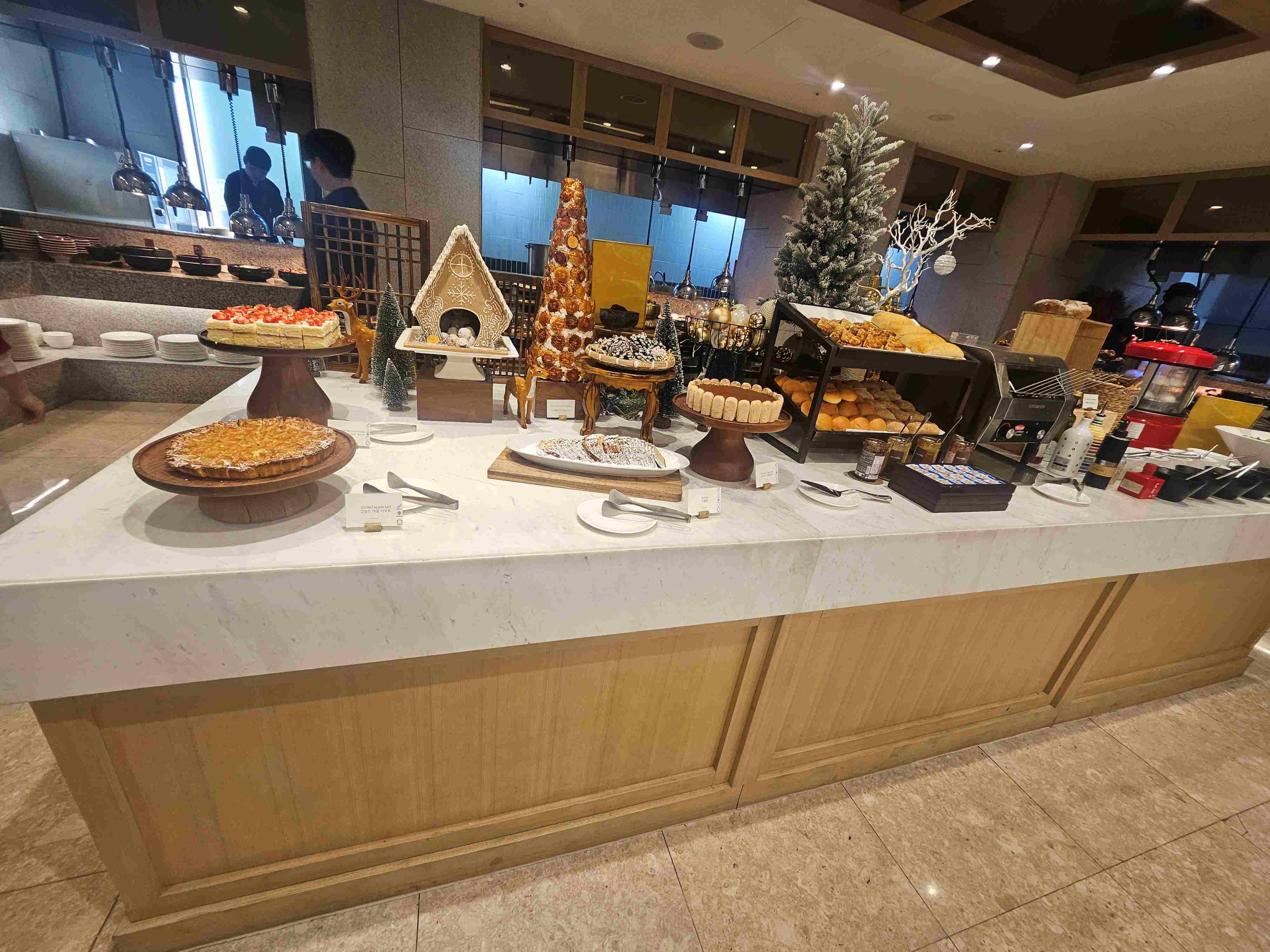 52마켓 플레이스-연말 송년 모임