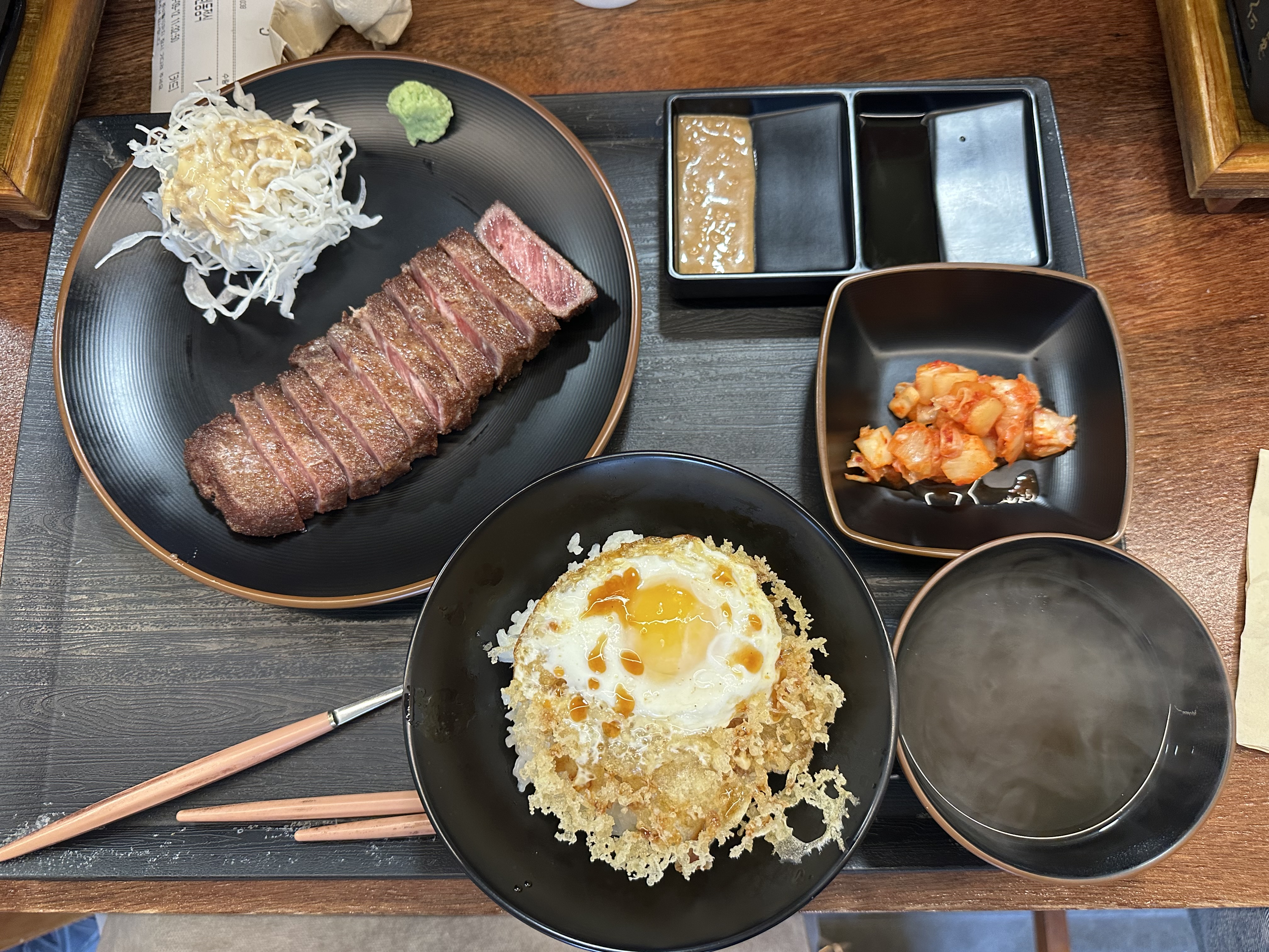용산 맛집 규카츠정 추천(용산 삼각지 맛집, 규카츠, 직접 화로에 구워먹는, 나만의 화로, 규카츠 정식, 규카츠 타마고텐동 정식, 계란덮밥, 계란튀김, 직원들 모두 친절, 서비스 최고, 인기만점, 웨이팅 대기 주의, 밥 리필 무료)