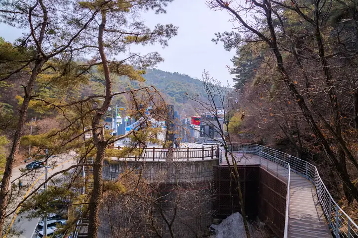 순담계곡 매표소 방향