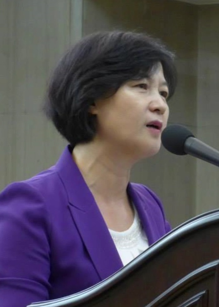 추미애 관련주