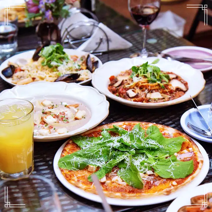 한우 타르타르 에스카르고 양파수프 부야베스 수프 프랑스인 셰프의 프렌치 레스토랑 종로 익선동 맛집