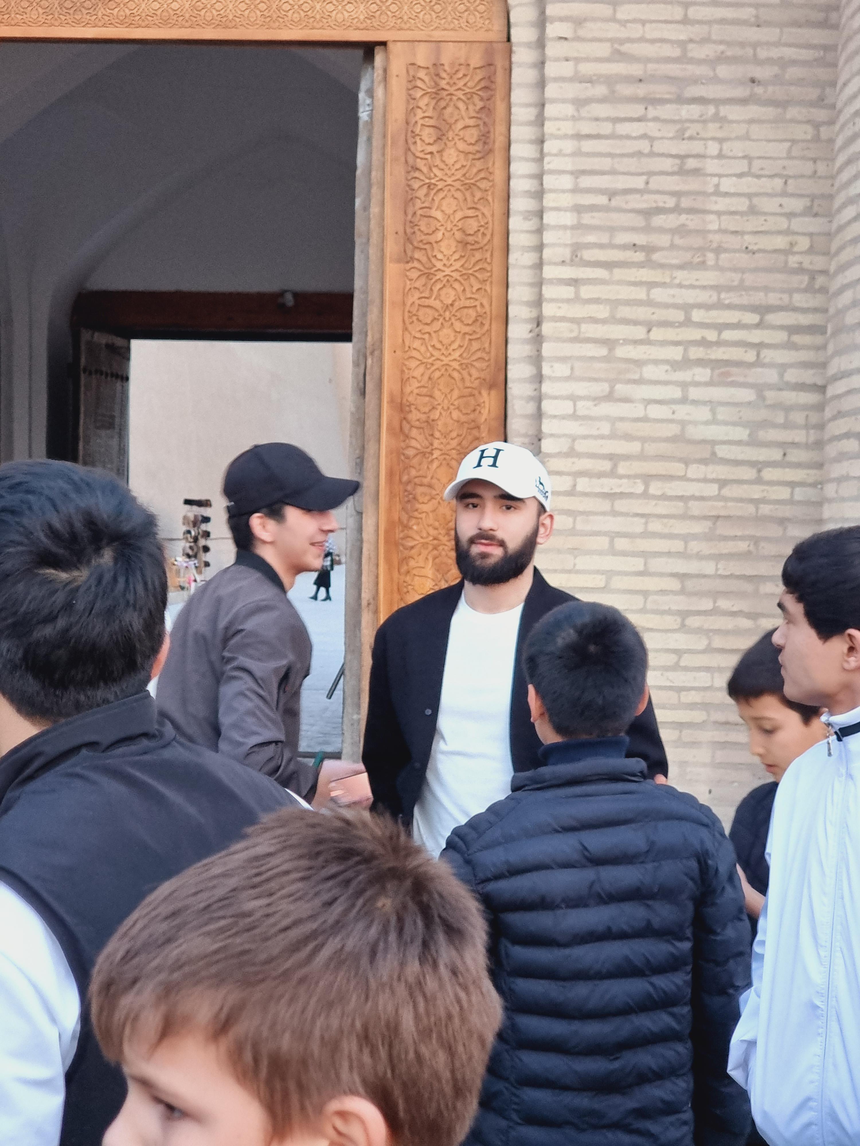 우즈베키스탄 연예인