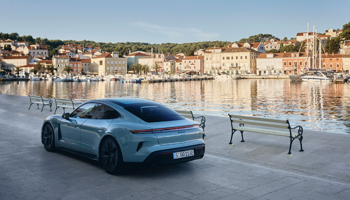 포르쉐 타이칸 중고차 가격 시세표 연비