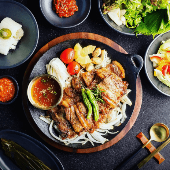 귀산동 맛집 "식당더원" 음식