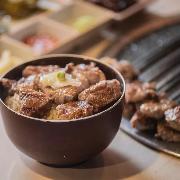 강남 돼지고기집 '꿉당'