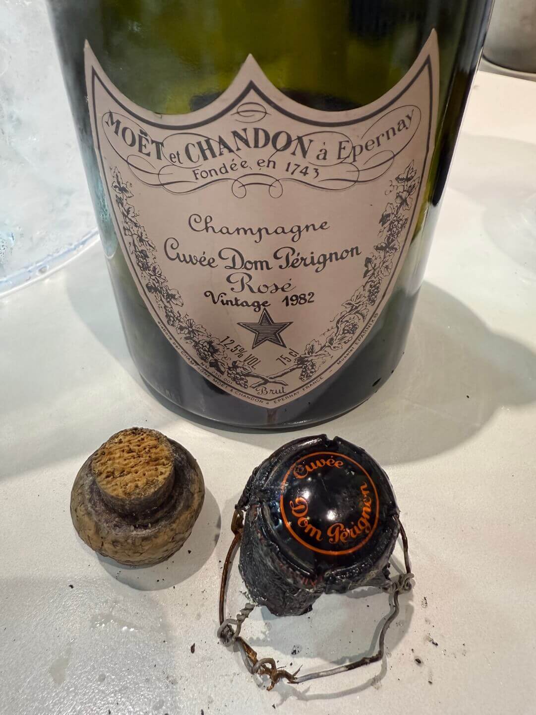 [France] Dom P&eacute;rignon Ros&eacute; Vintage 1982, Champagne｜돔 페리뇽 로제 빈티지 1982, 샹파뉴