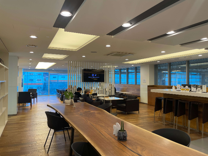 BMW 일산서비스센터 2층 라운지 좌석