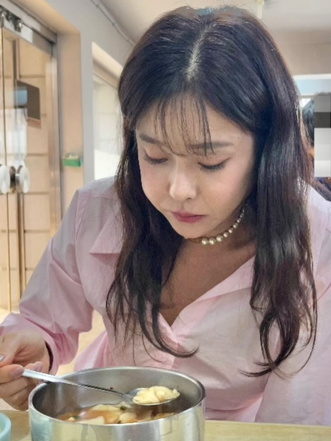 현영 나이
