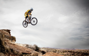 로드바이크 브레이크 사용법 & 코너링 팁