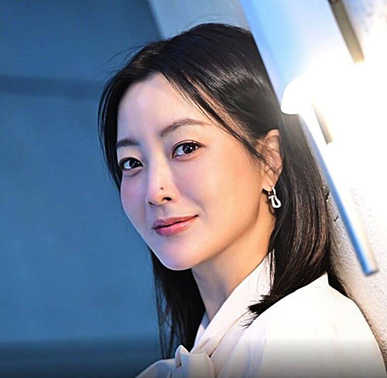 배우-김희선