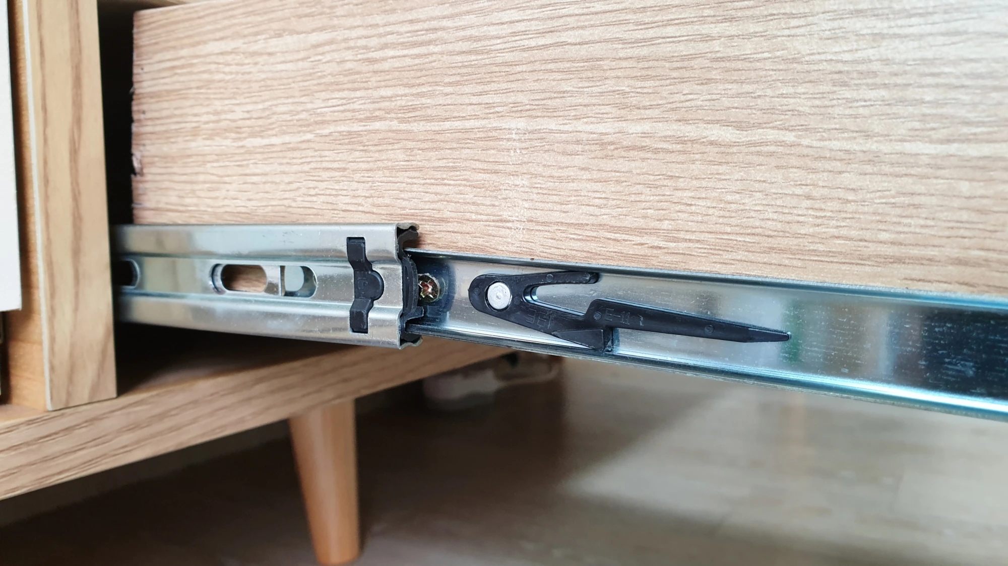 서랍 끼우는 방향