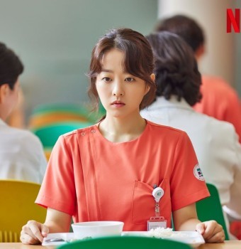 박보영 주연의 &lt;정신병동에도 아침이 와요&gt; 넷플릭스 드라마