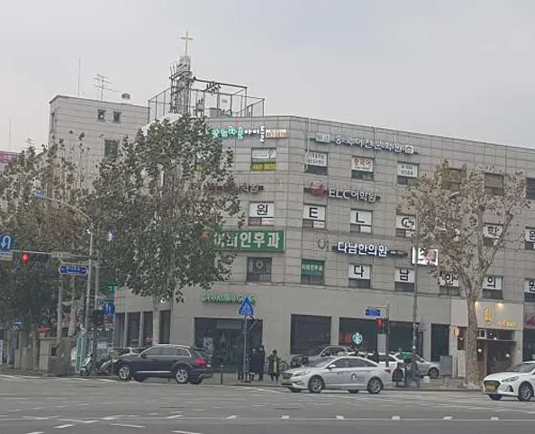 강의하는 아이들 광장 캠퍼스