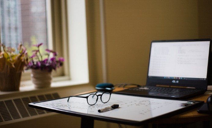 취업 후 학자금 상환 / 상환유예