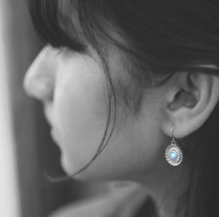 귀에서 삐소리가 나는 이유 이명 원인 대처법