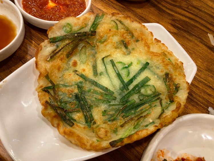 픽업 트렌드스페셜 환절기 진한 국물의 매력, 수육 국밥 경기 평택 맛집 추천