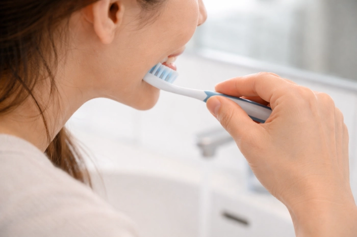 잇몸이 내려 앉을 때