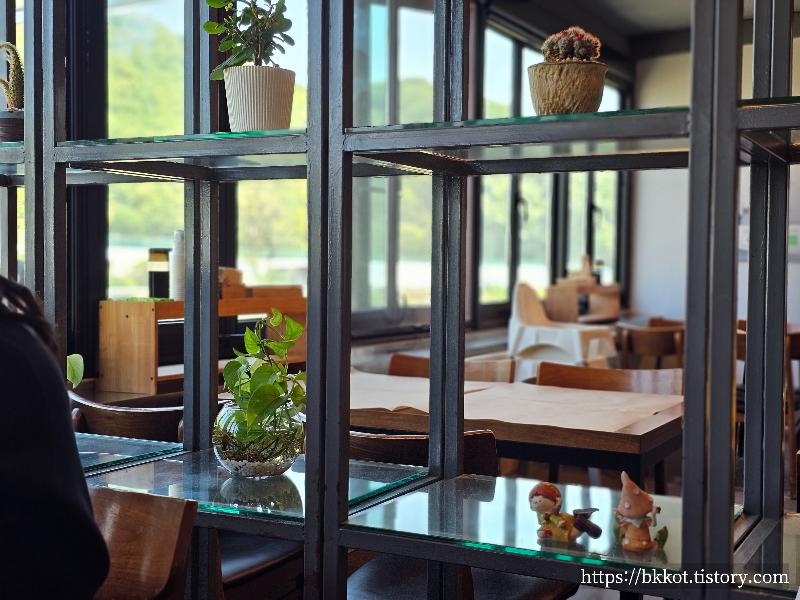 산으로간고등어