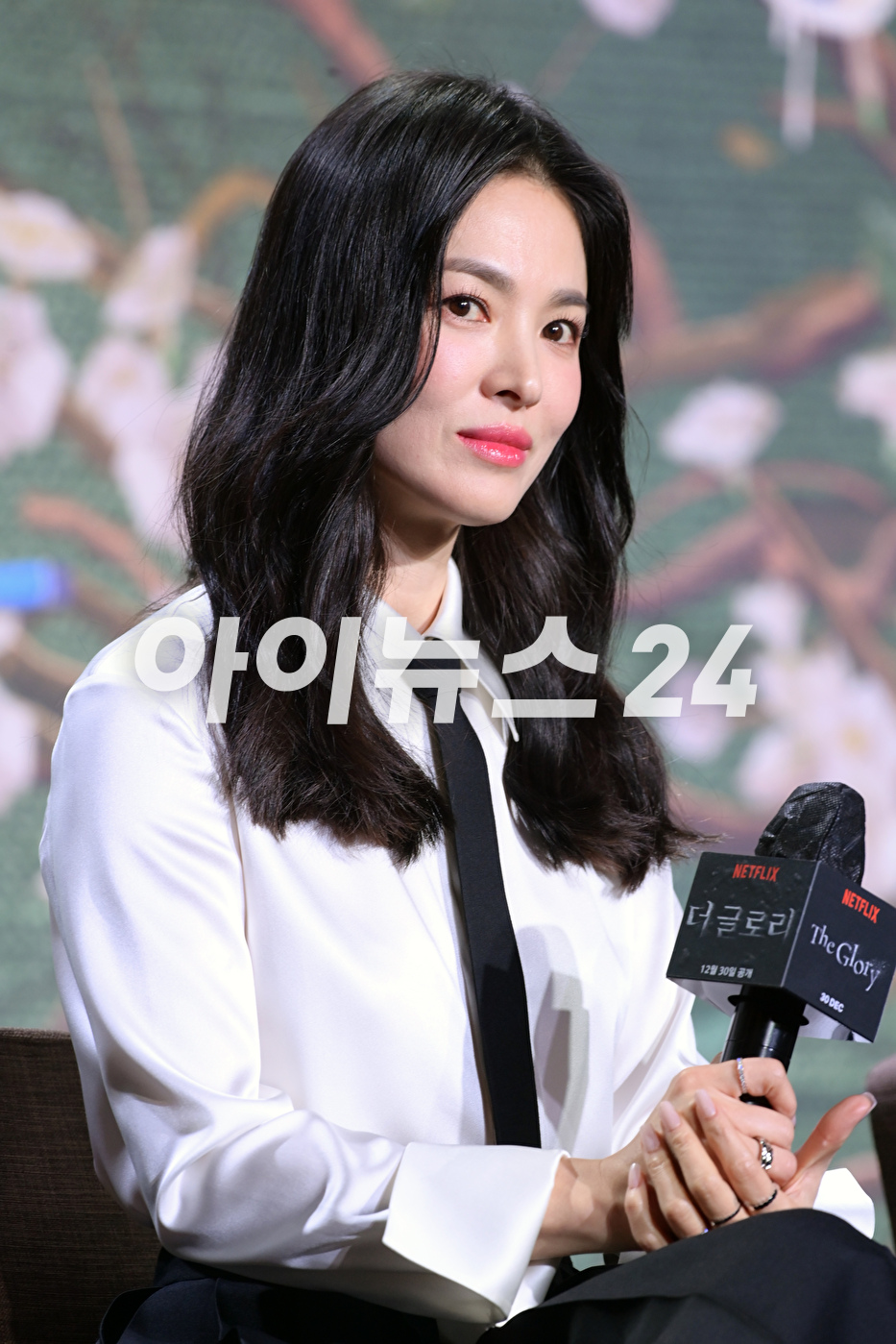 배우 송혜교가 20일 오전 서울 종로구 JW매리어트 서울에서 진행된 넷플릭스 시리즈 '더 글로리' 제작발표회에 참석하고 있다. [사진=정소희 기자]