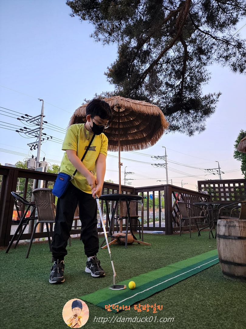 농가의 하루 퍼팅 연습