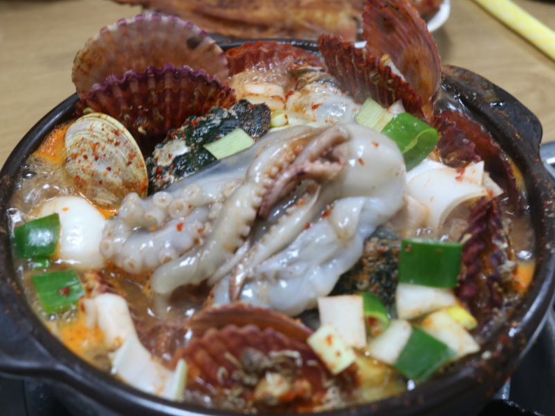 다담아해물뚝배기