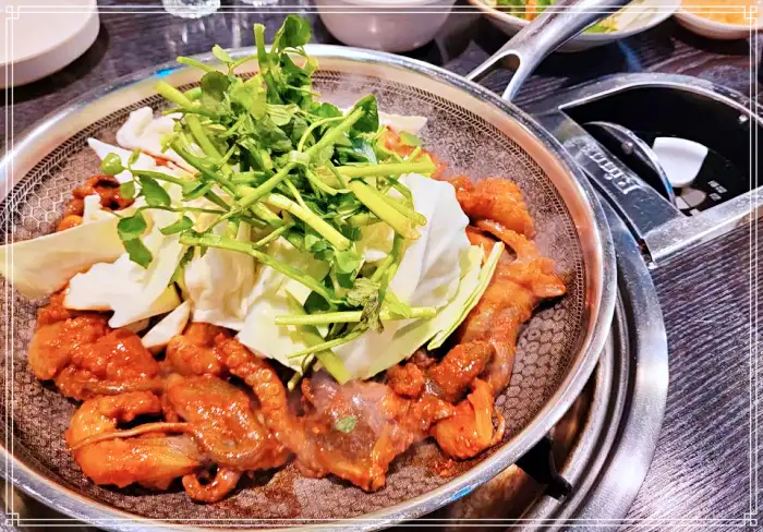 서민갑부 인천 송도 눈꽃 치즈 쭈꾸미 삼겹살&#44; 쭈삼 맛집