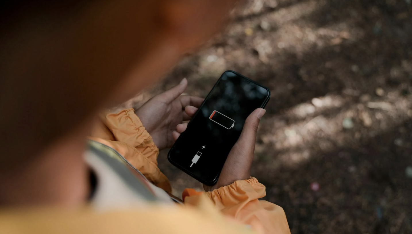 아이폰 배터리가 없음