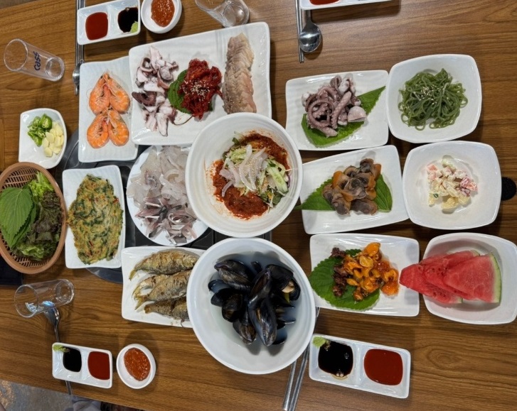 6시내고향-사천-비토섬-밥주는-민박집