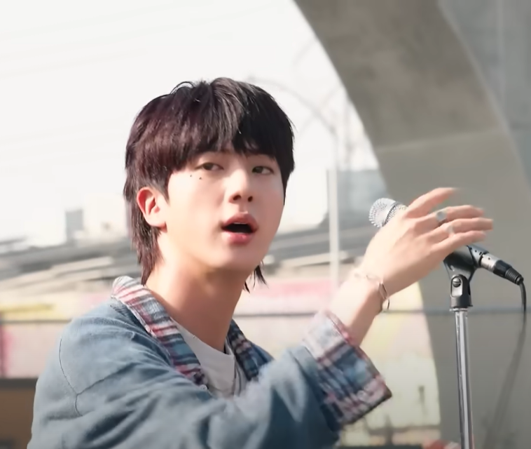 방탄 진 아일비데어