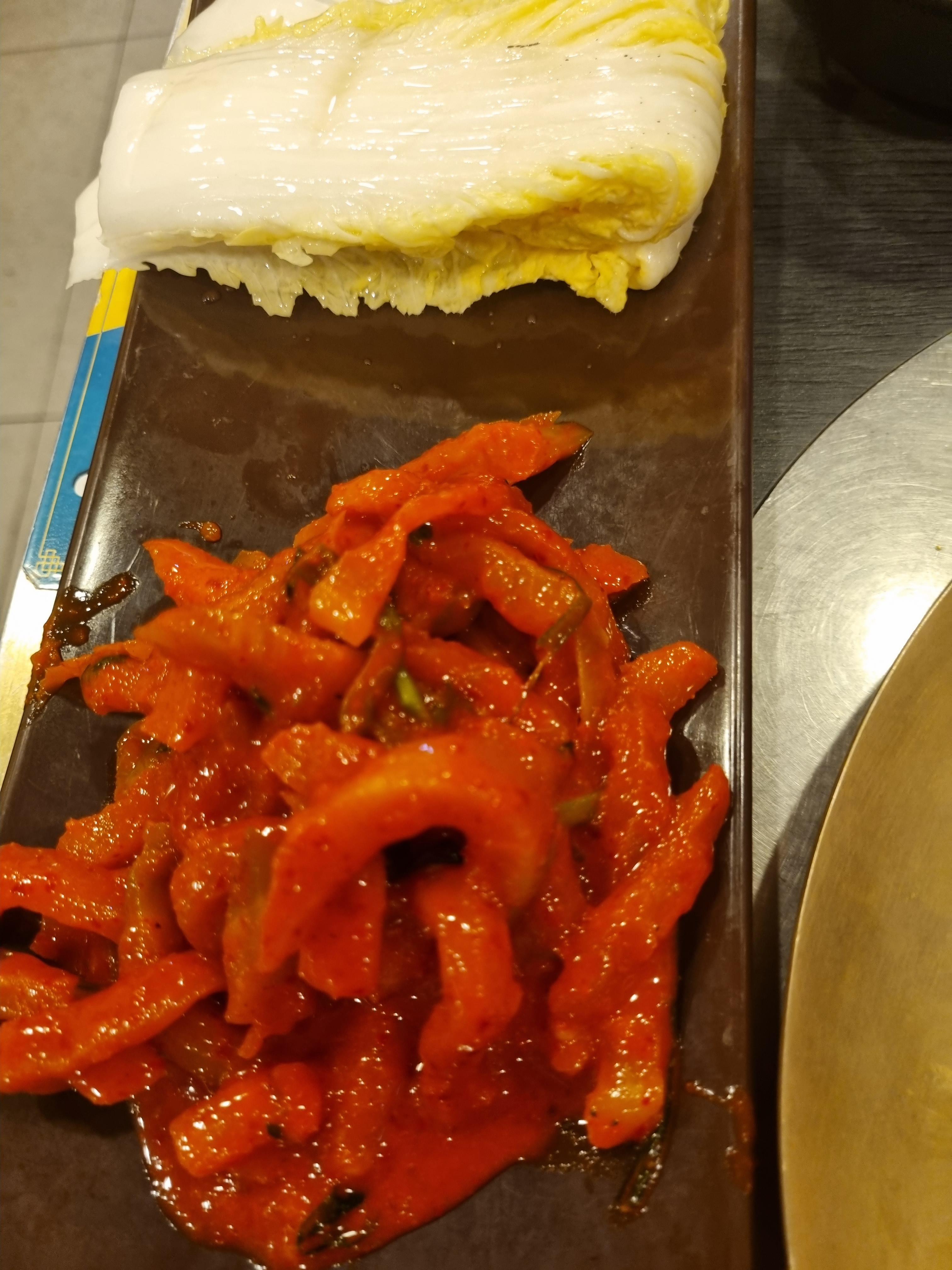 만족오향족발