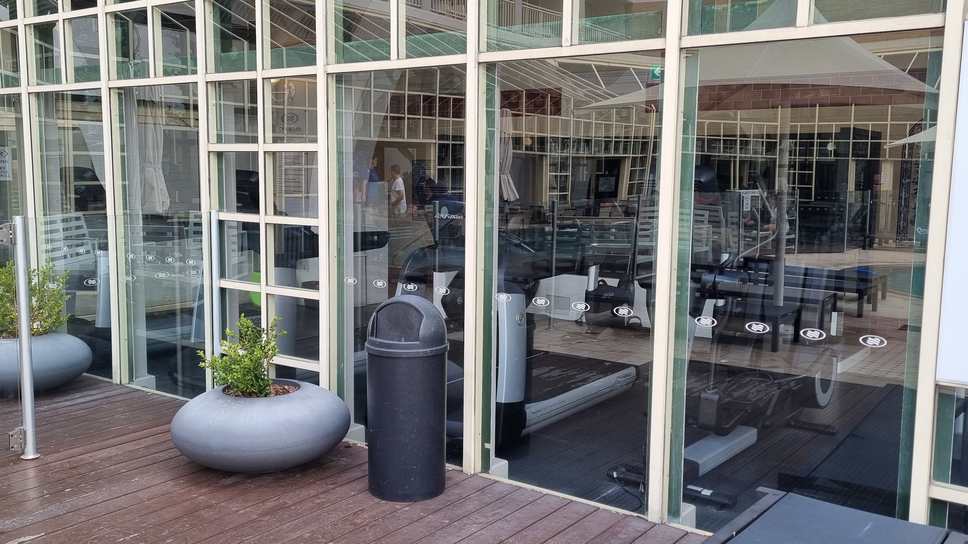 테리걸 호텔 크라운 플라자