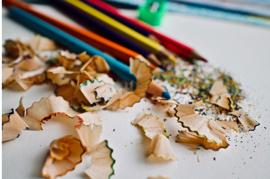 색연필 보관과 관리법: 색연필을 오래 쓰는 방법