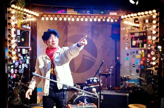 유퀴즈 온더블럭 생일 파티가 홍대 3대 명절이 된 경록절 주인공 크라잉넛 베이시스트 한경록