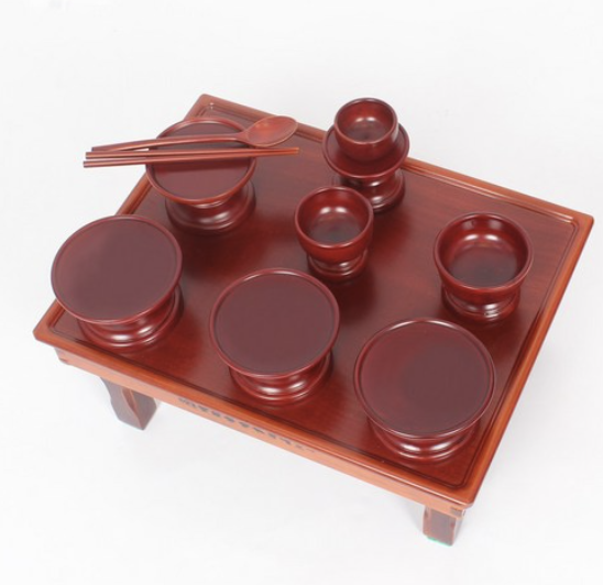 설 추석 명절 차례상 상&middot;보자기&middot;촛대 준비 체크