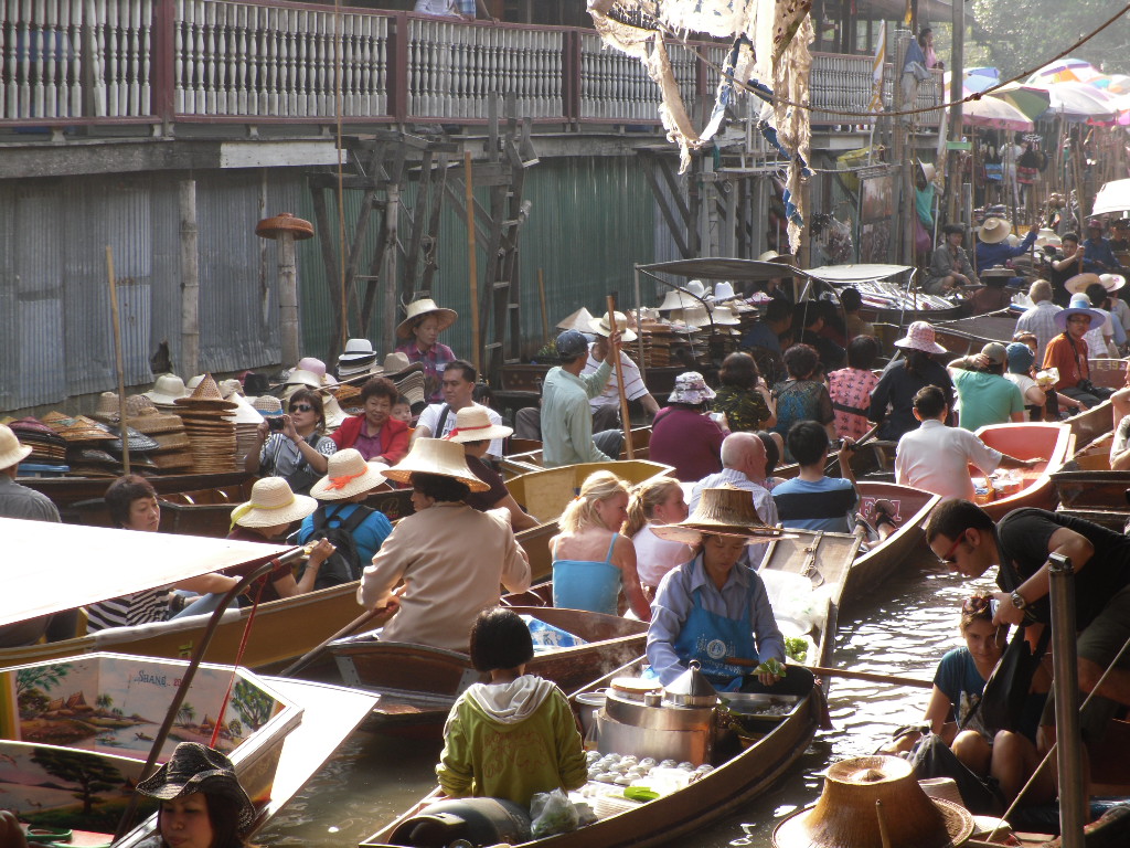 담넌사두억 수상시장 (Damnoen Saduak Floating Market)