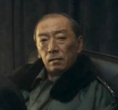 알트태그-배송학 중장 역의 염동현 배우