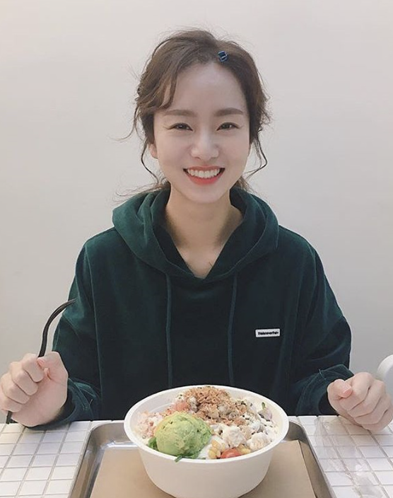 노수산나 눈웃음