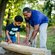 아빠가 아이와 격렬하게 놀아주면 좋은 이유