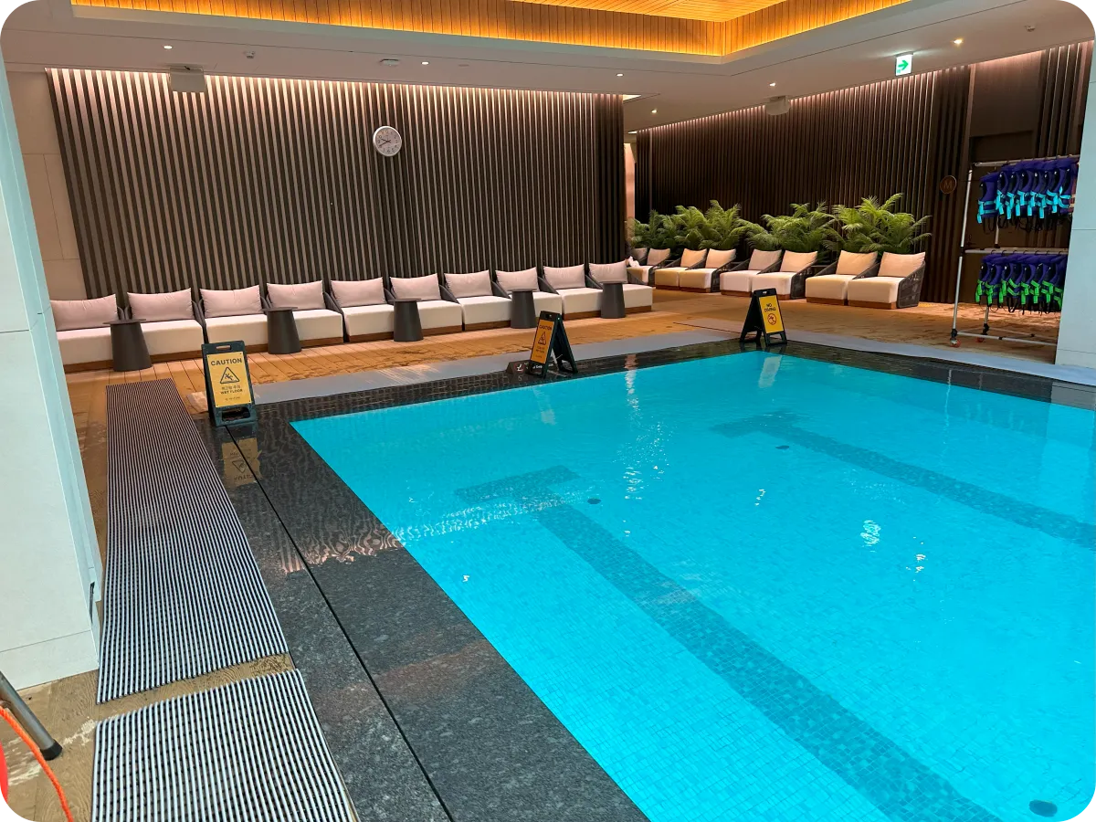 인스파이어 리조트 실내수영장 전경