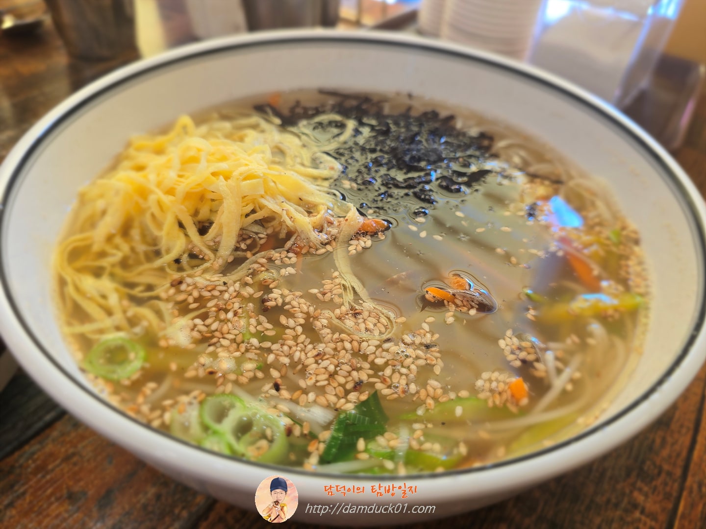 바지락 잔치국수