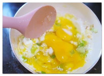 스크램블에그 만들기