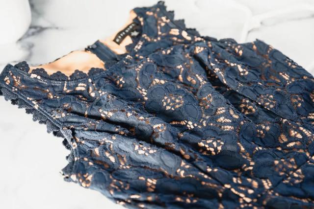 건조기에 넣으면 안되는 옷 실크,건조기 돌리면 안되는 옷,팁줌