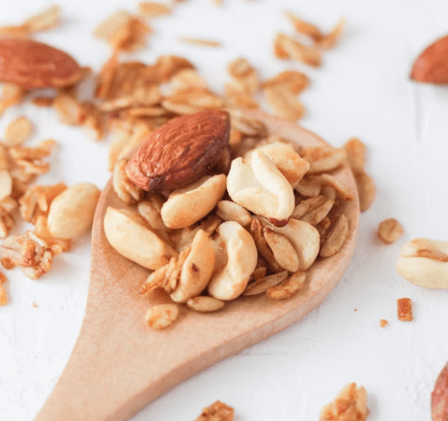 견과류 하루 한 줌 꿀팁! 효능별 추천과 오해 3가지