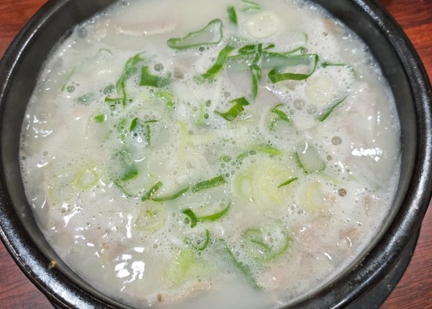 돼지국밥